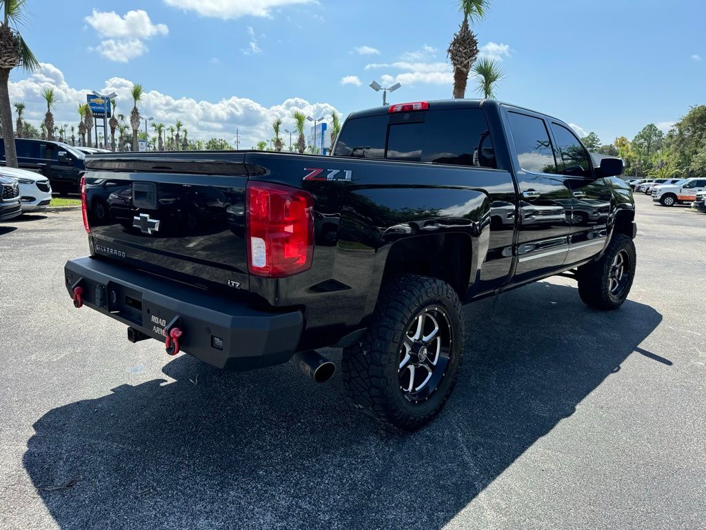 2018 Chevrolet Silverado 1500 LTZ 8