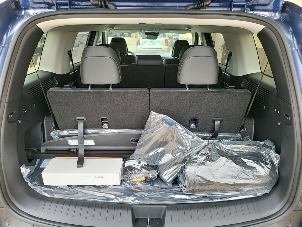 2025 Hyundai Santa Fe SEL 17