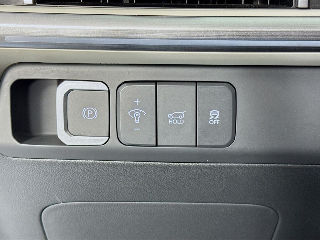 Used Car 2025 Hyundai Santa Fe  Calligraphy For Sale Under $40,000 In Austin, Texas