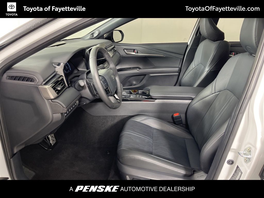 Thumbnail: 2025 Toyota Camry - 22