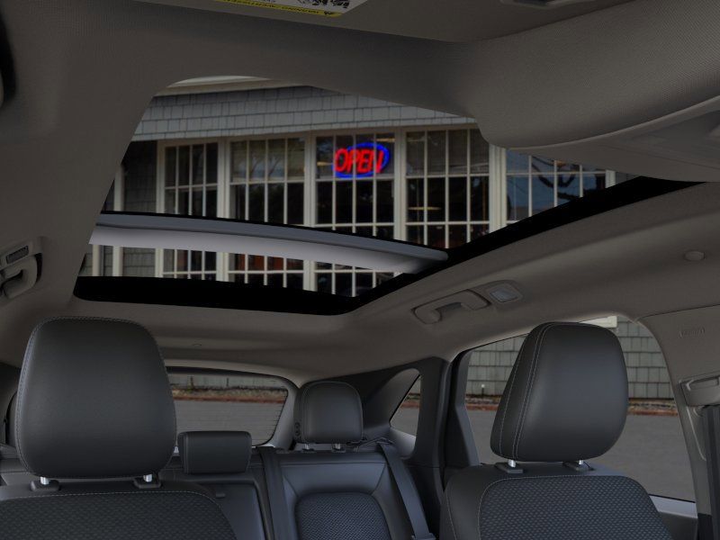 New 2025 Black Ford Base image 22