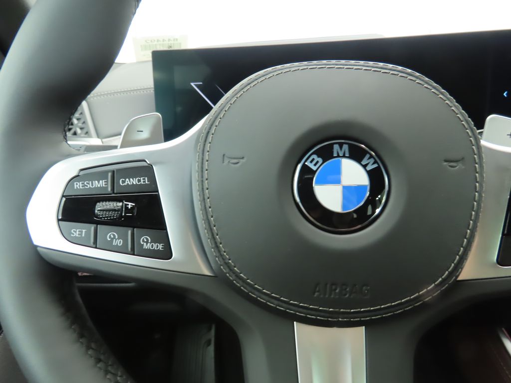 Thumbnail: 2026 BMW X5 - 11