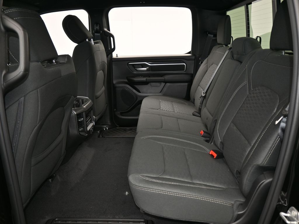 New 2026 Diamond Black Crystal Pearlcoat Ram Big Horn/Lone Star image 30