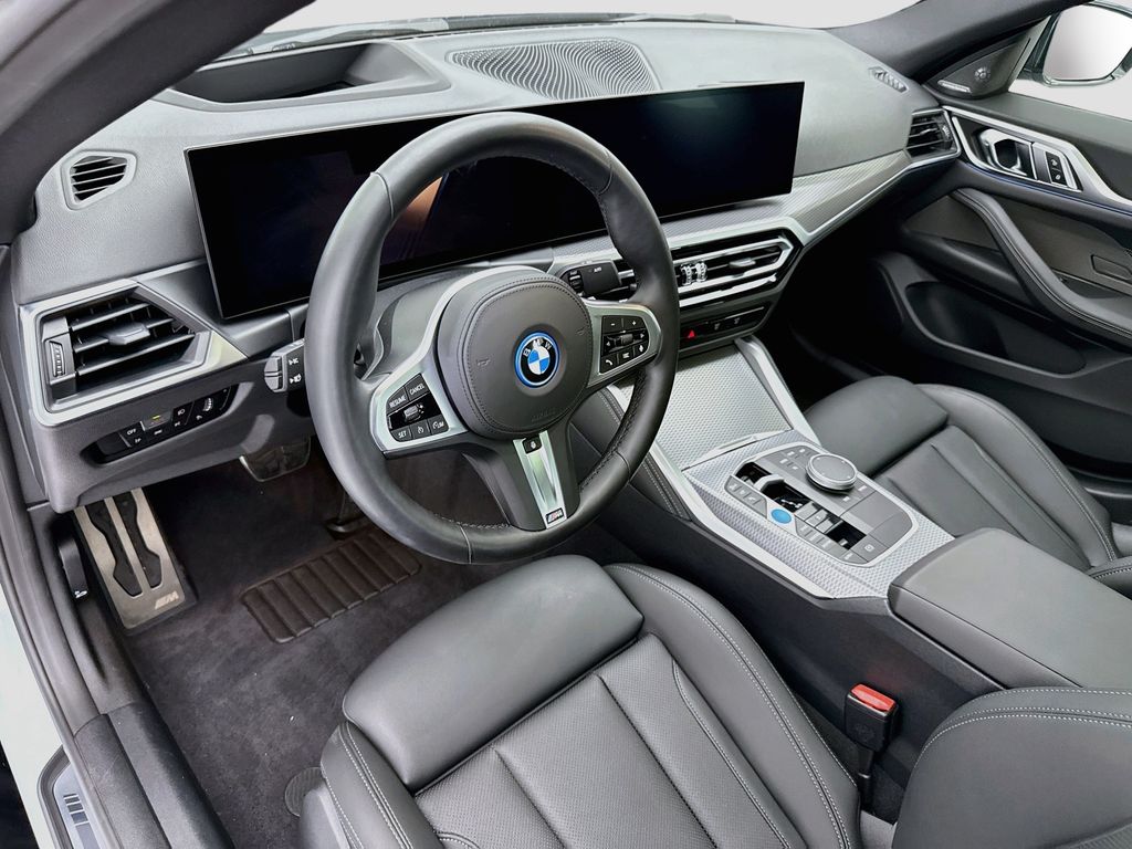 Thumbnail: 2024 BMW i4 - 9