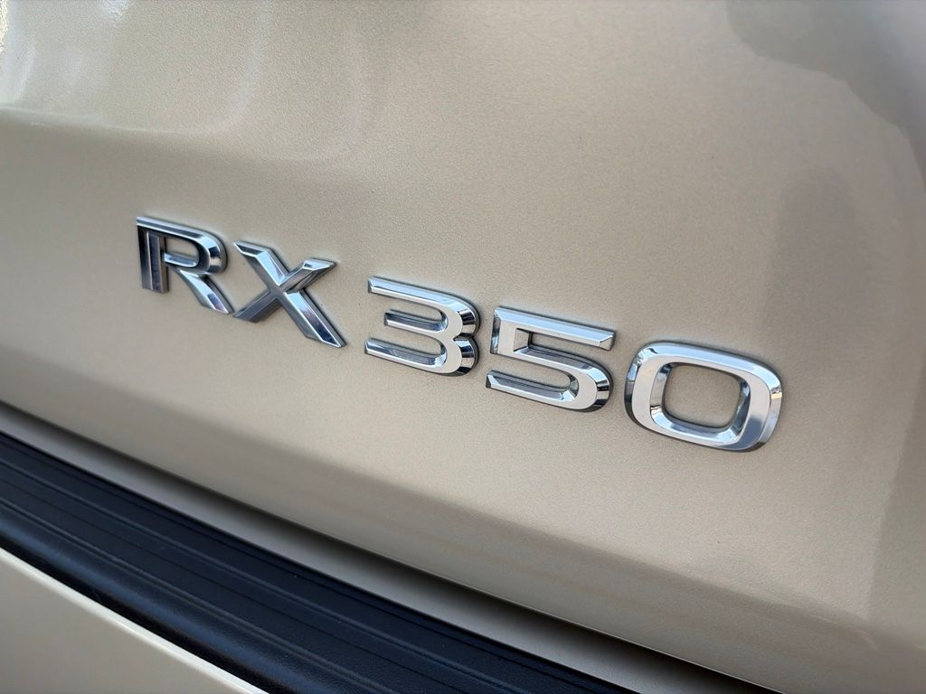 Used 2019 Beige Lexus 350 image 6