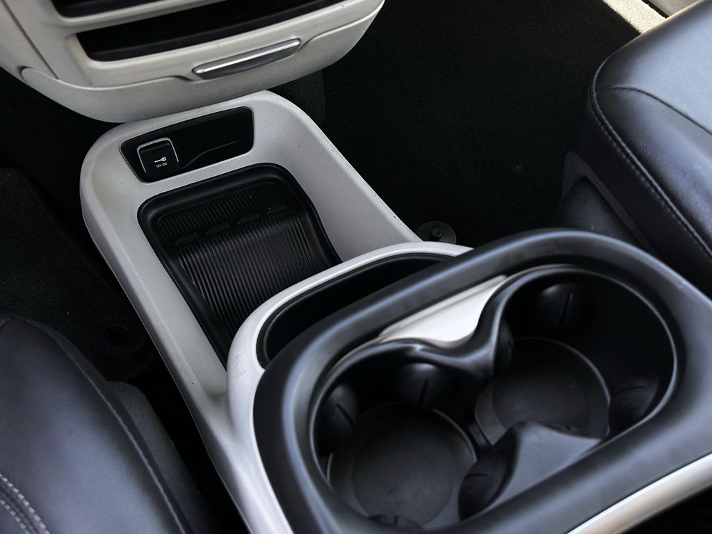 car-gallery-24