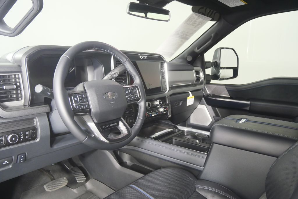 Thumbnail: 2025 Ford Econoline - 18