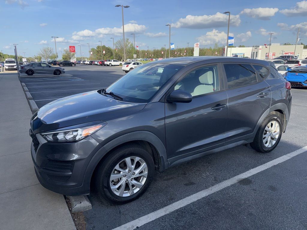 Coliseum Gray 2019 Hyundai Tucson SE FWD SUV / Crossover Front-Wheel Drive 6-Speed Automatic