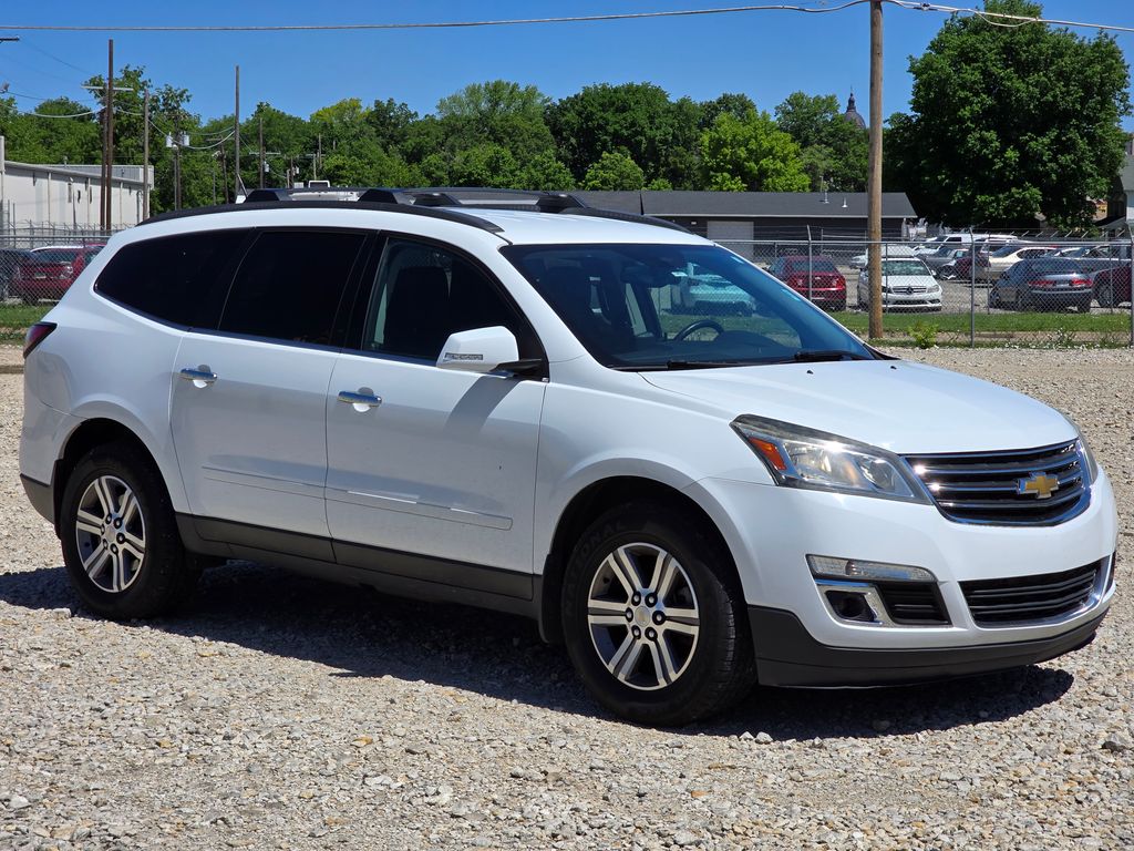 2016 Chevrolet Traverse 2LT photo