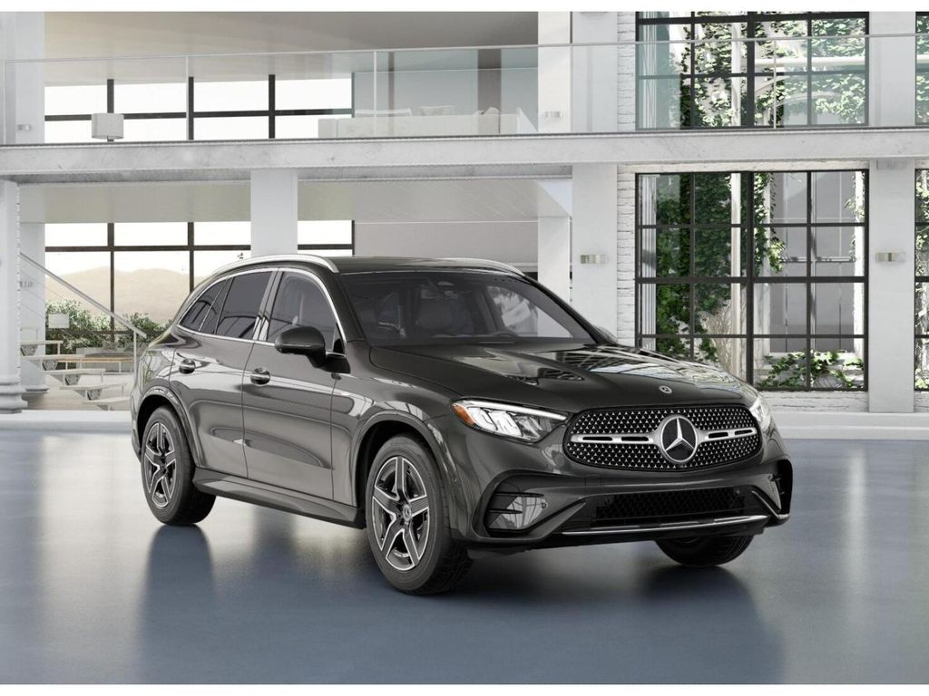 2025 Mercedes-Benz GLC 350 10