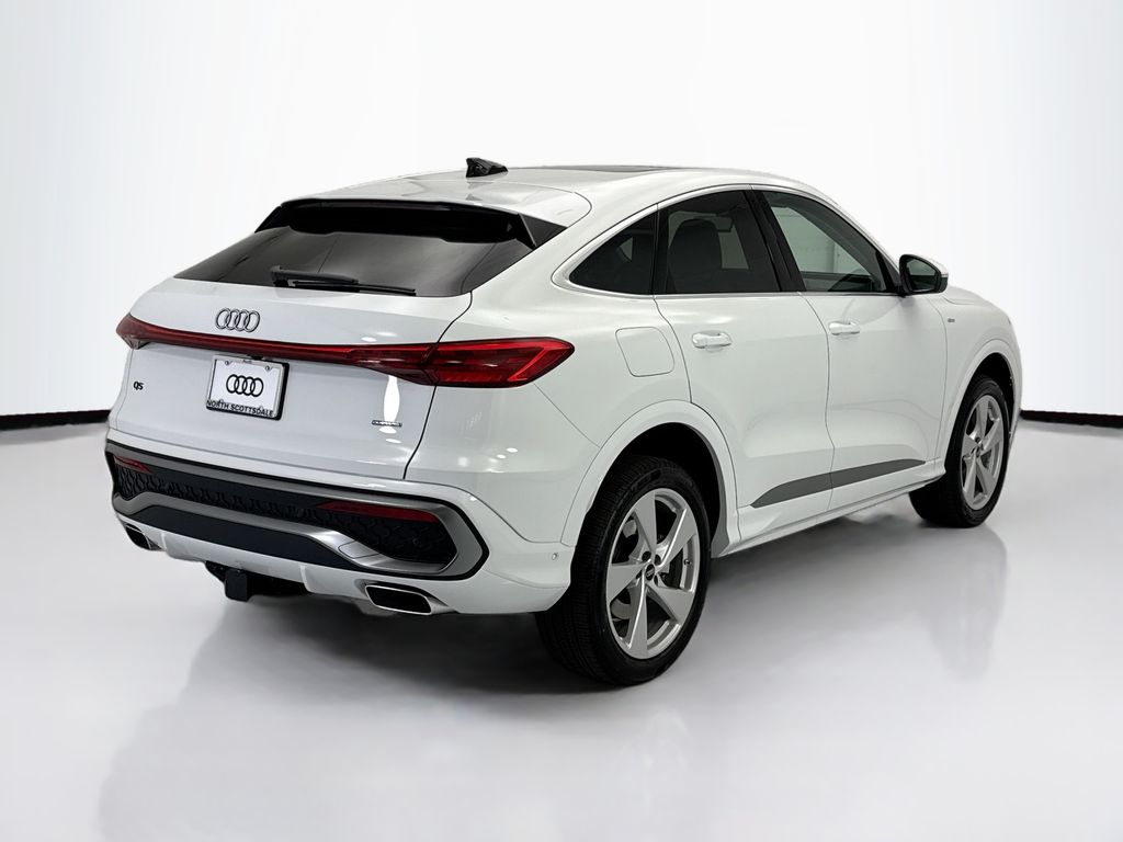 Thumbnail: 2026 Audi Q5 - 5