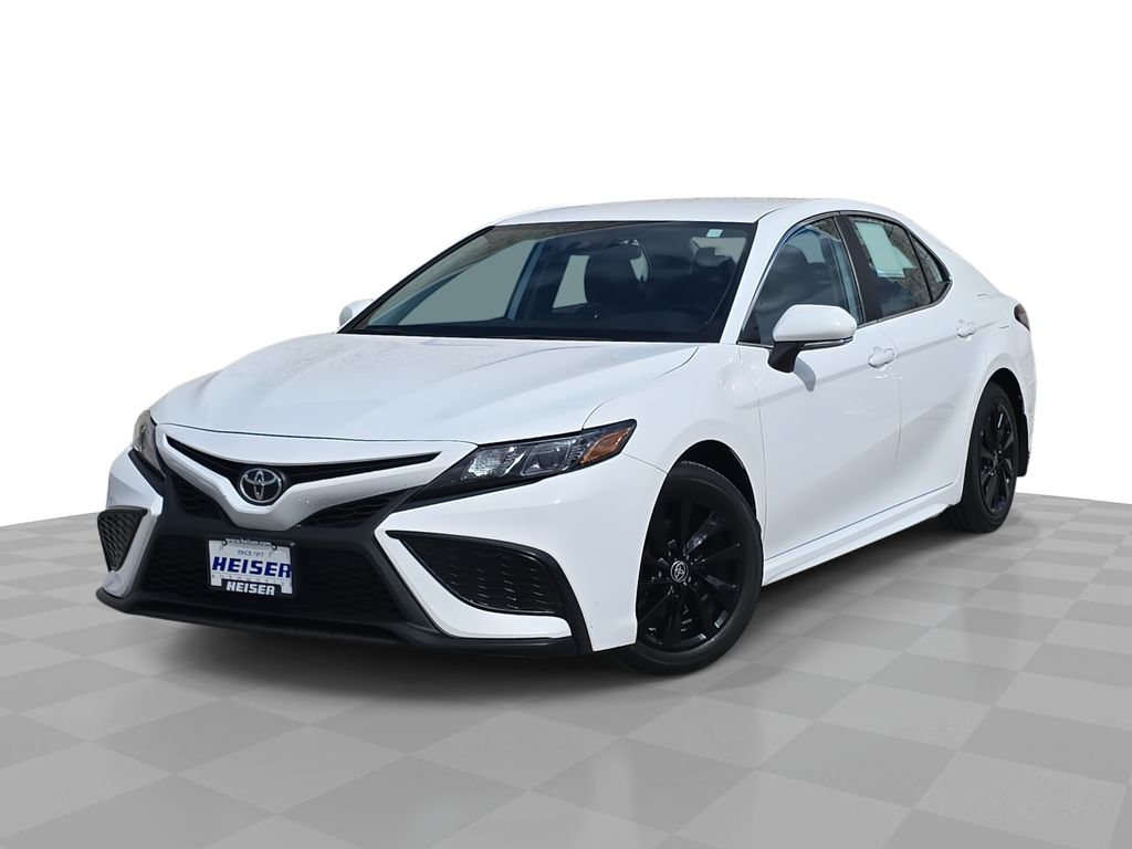 White 2024 Toyota Camry SE FWD Sedan Front-Wheel Drive 8-Speed Automatic