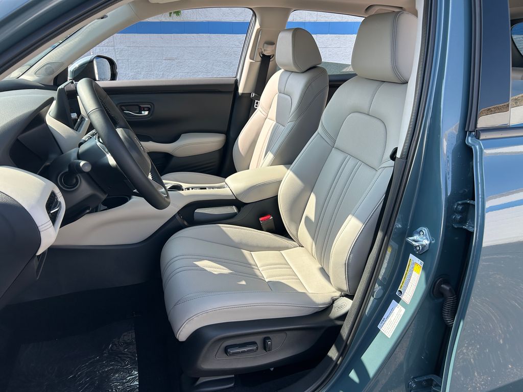 Thumbnail: 2026 Honda HR-V - 17