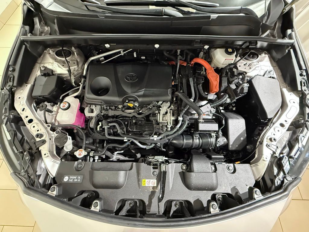 Thumbnail: 2021 Toyota Venza - 10