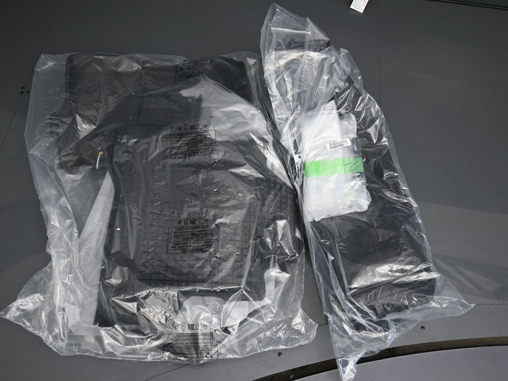 New 2026 Bright White Clearcoat Jeep Rubicon image 27