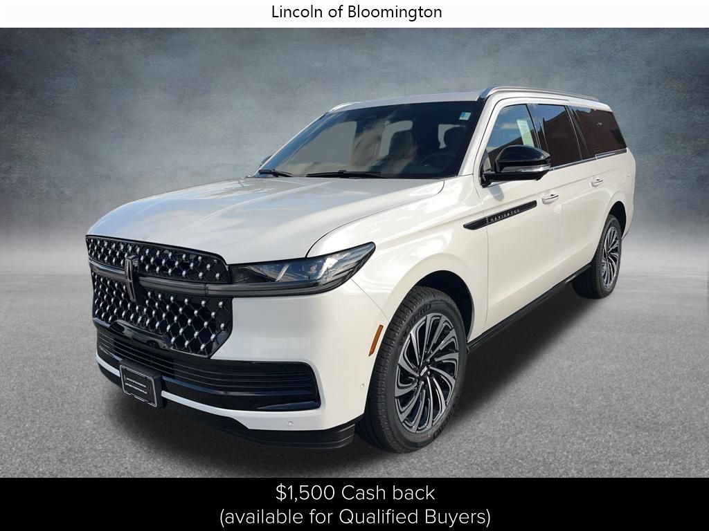 Pristine White Metallic Tri-Coat 2025 Lincoln Navigator L Black Label 4WD SUV / Crossover Four-Wheel Drive Automatic