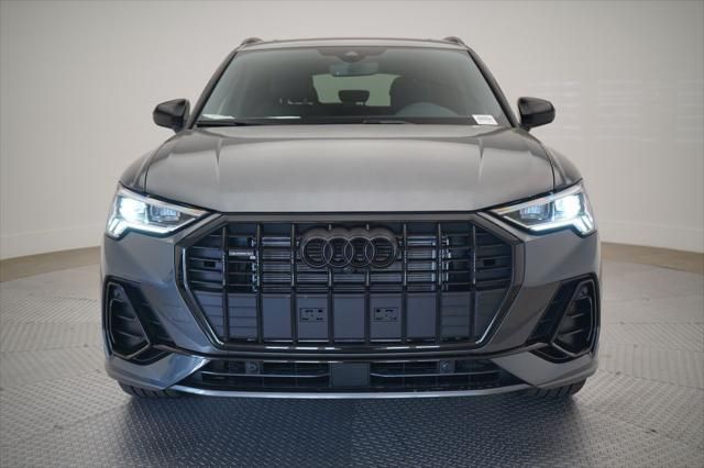 Thumbnail: 2025 Audi Q3 - 5