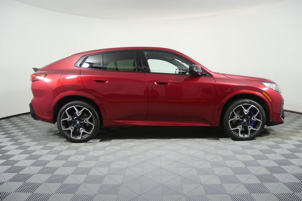 Thumbnail: 2025 BMW X2 - 2