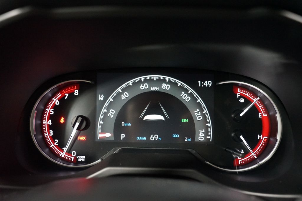 Thumbnail: 2025 Toyota RAV4 - 15