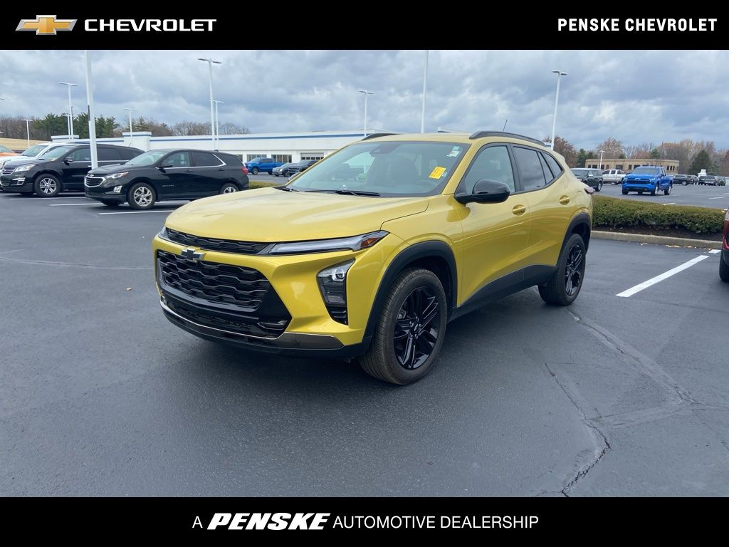 Thumbnail: 2024 Chevrolet Trax - 1