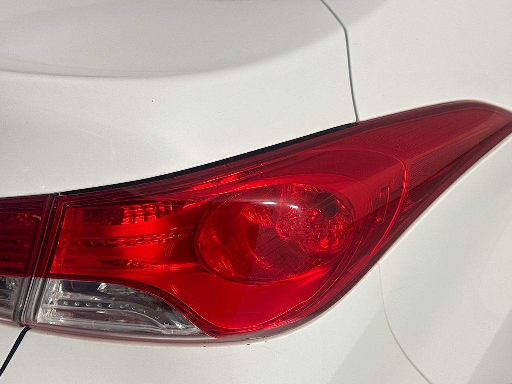 Used Car 2013 Hyundai Elantra  Gls For Sale Under $10,000 In Austin, Texas