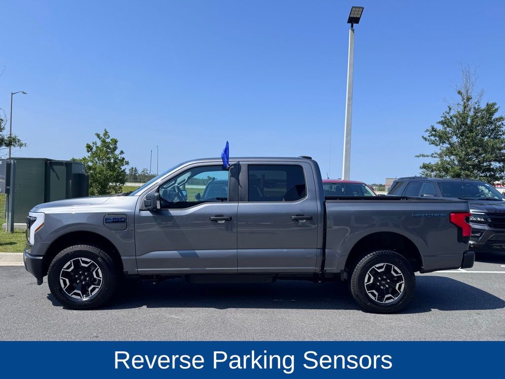 2024 Ford F-150 Lightning Pro