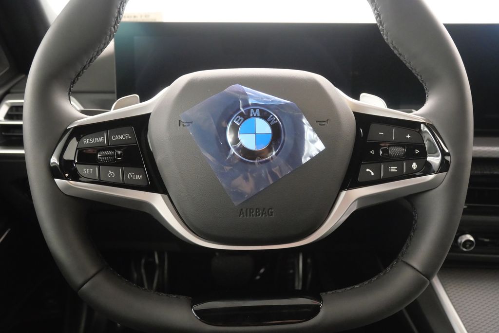 2025 BMW 3 Series 330i 18
