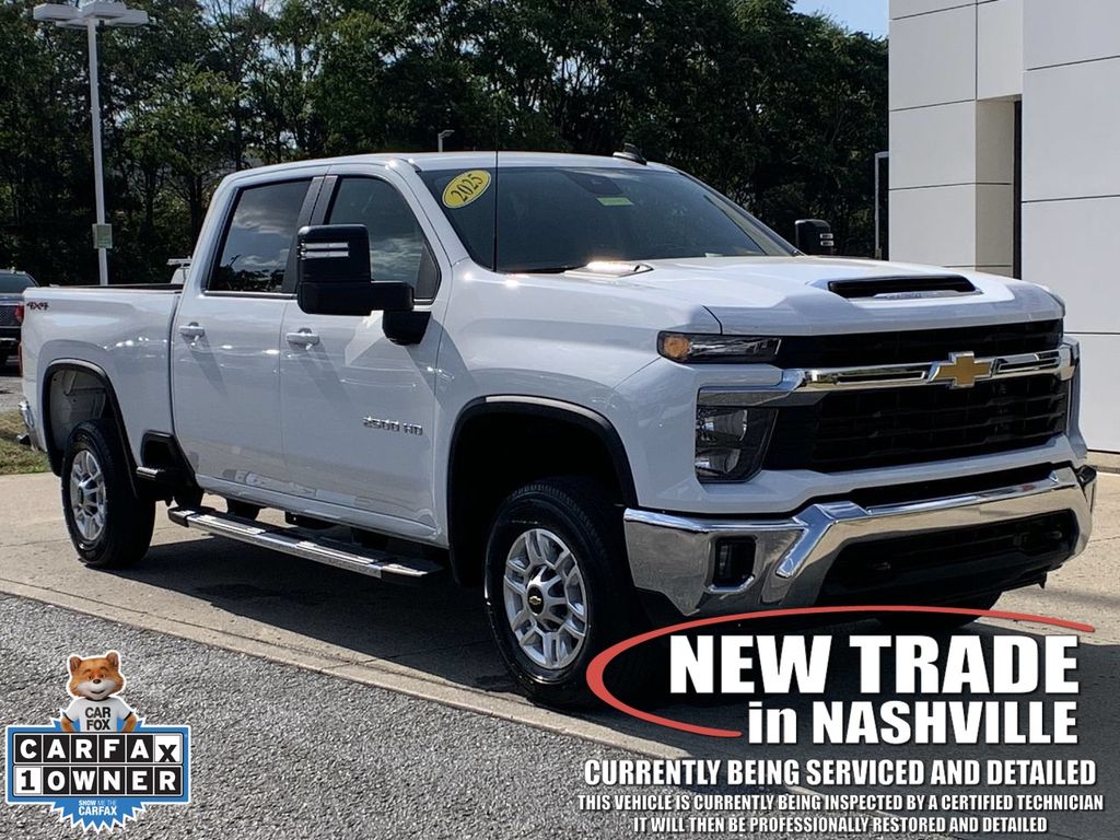 2025 Chevrolet Silverado 2500HD LT Crew Cab 4WD    