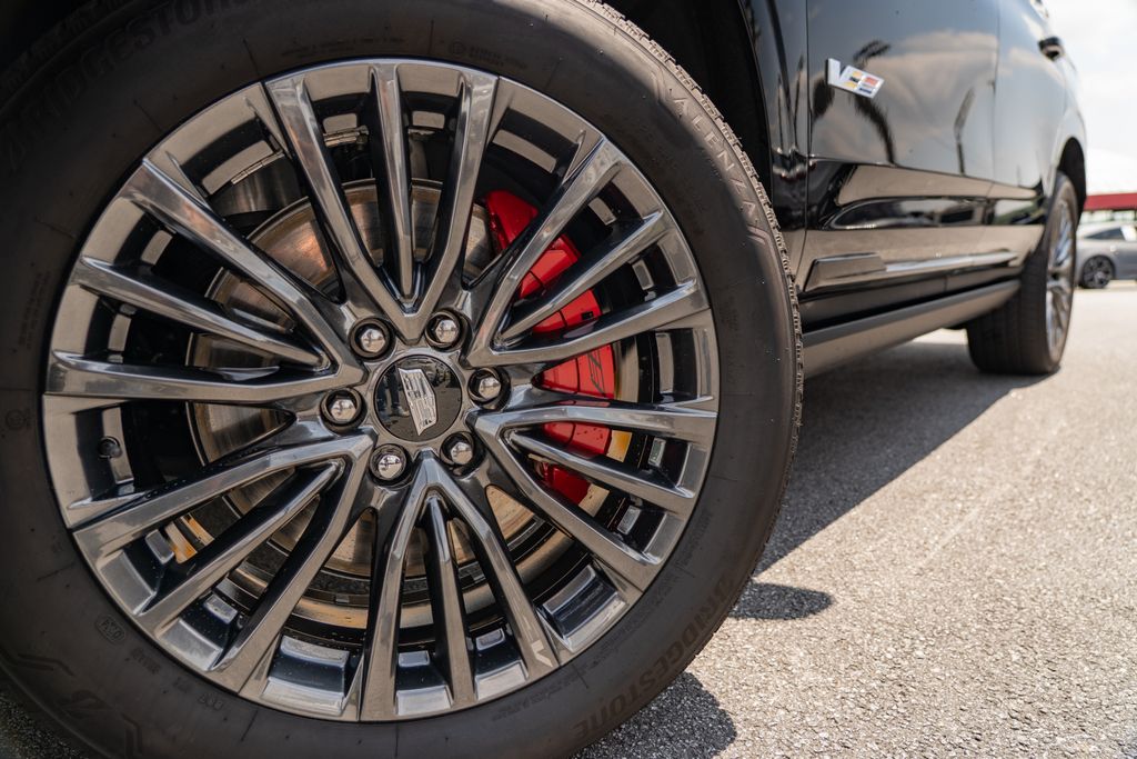 2024 Cadillac Escalade V-Series photo