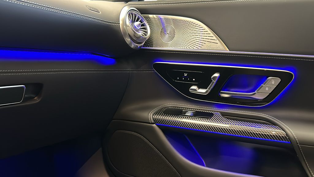 2025 Mercedes-Benz AMG GT 43 21