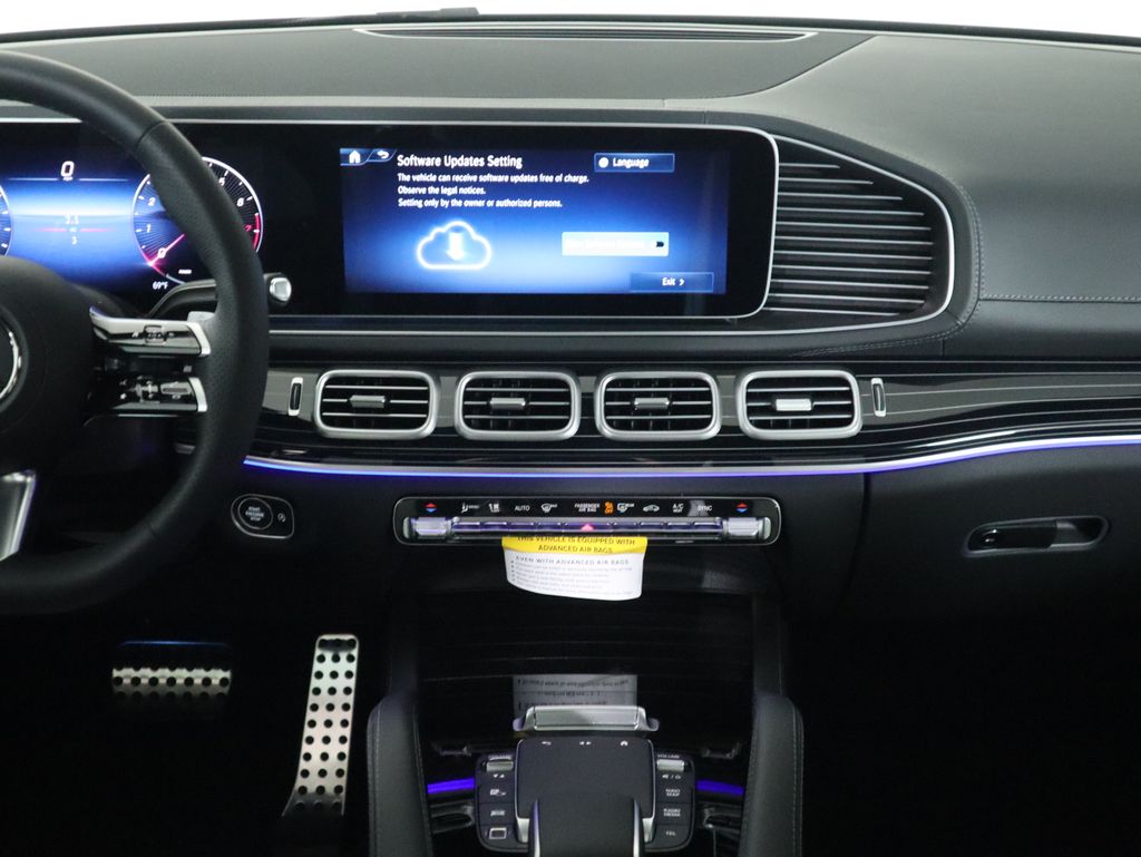 Thumbnail: 2026 Mercedes-Benz GLE - 15