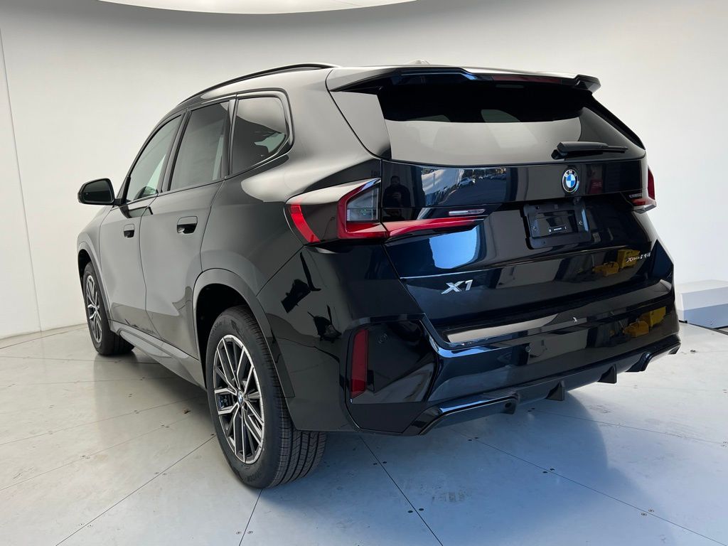 Thumbnail: 2026 BMW X1 - 4
