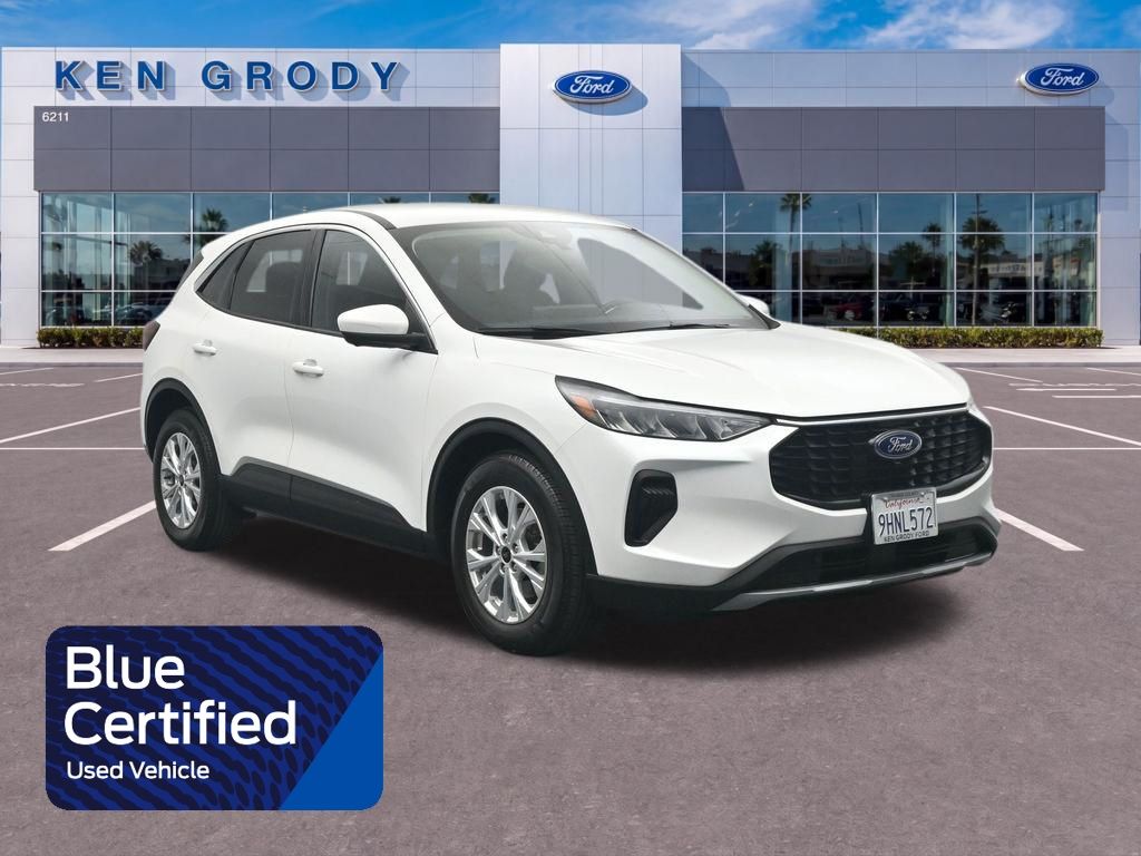 Star White Metallic Tri-Coat 2023 Ford Escape SUV / Crossover Front-Wheel Drive 8-Speed Automatic