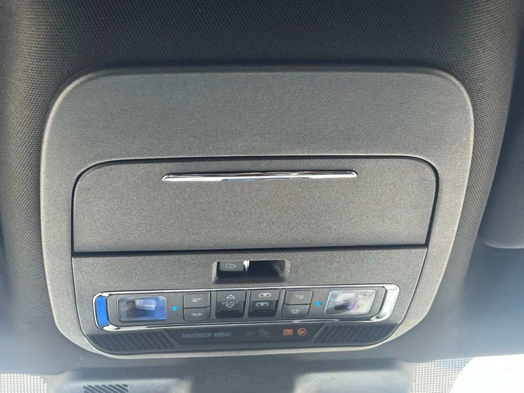 2025 Ford F-250SD Platinum Gray at Walterboro Ford