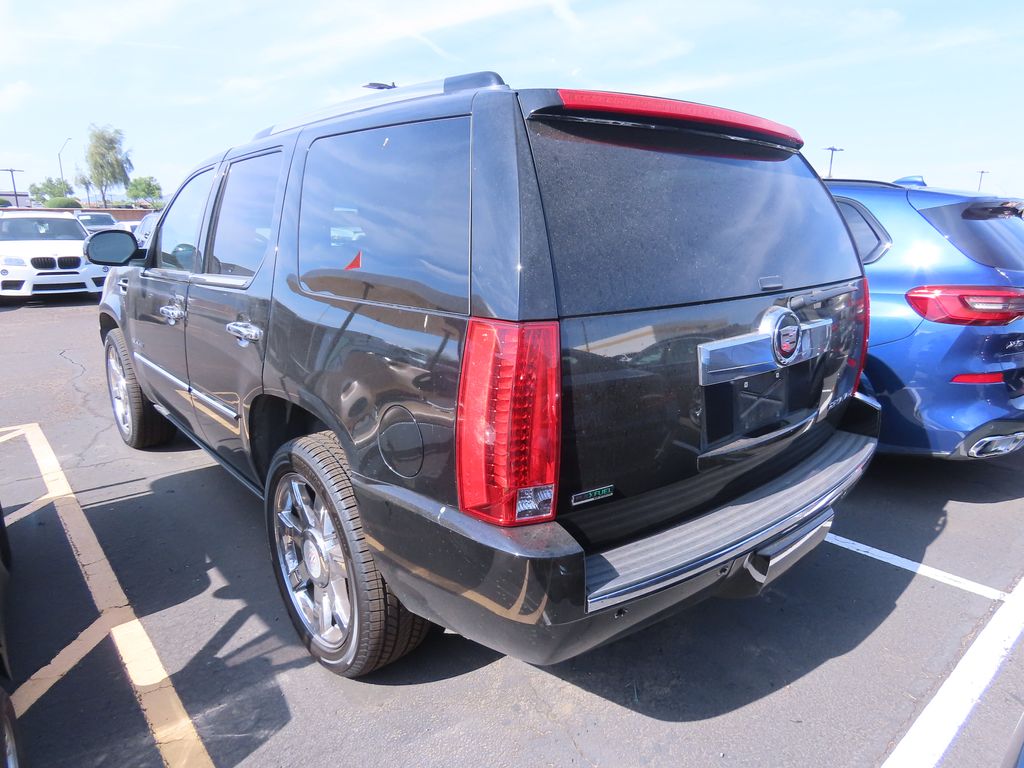 Thumbnail: 2011 Cadillac Escalade - 4