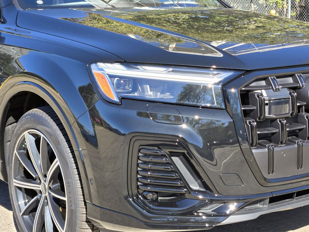 new 2026 Audi Q7 car, priced at $73,140