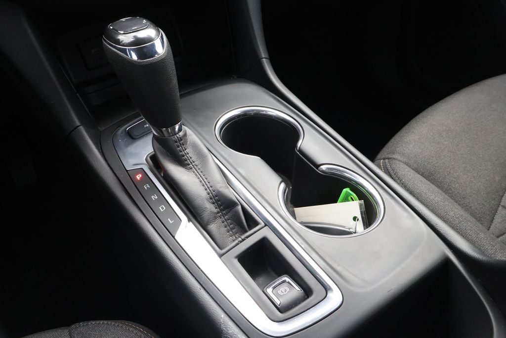 Thumbnail: 2020 Chevrolet Equinox - 20