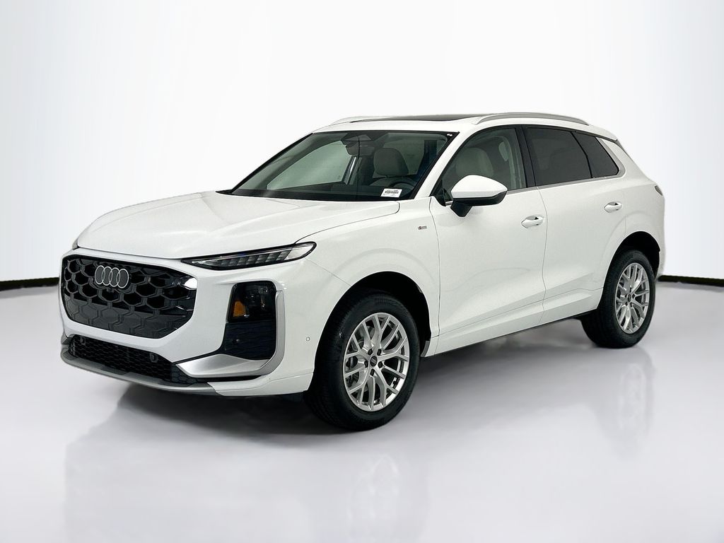Thumbnail: 2026 Audi Q3 - 1