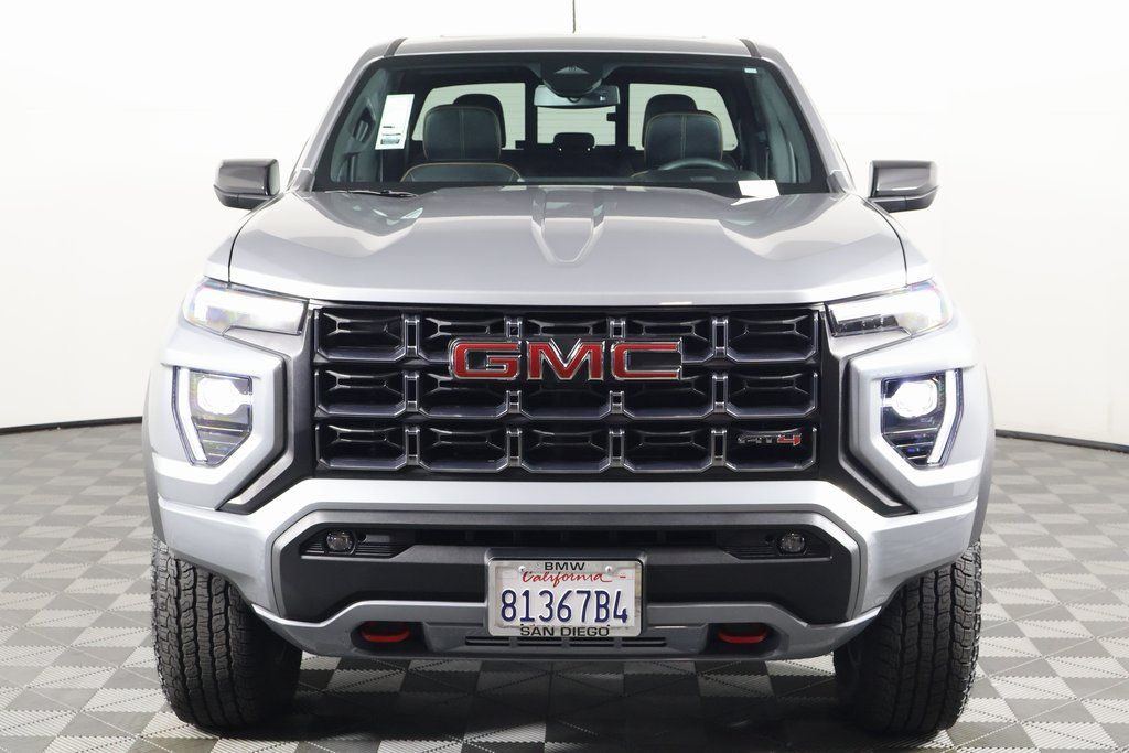 2024 GMC Canyon AT4 2