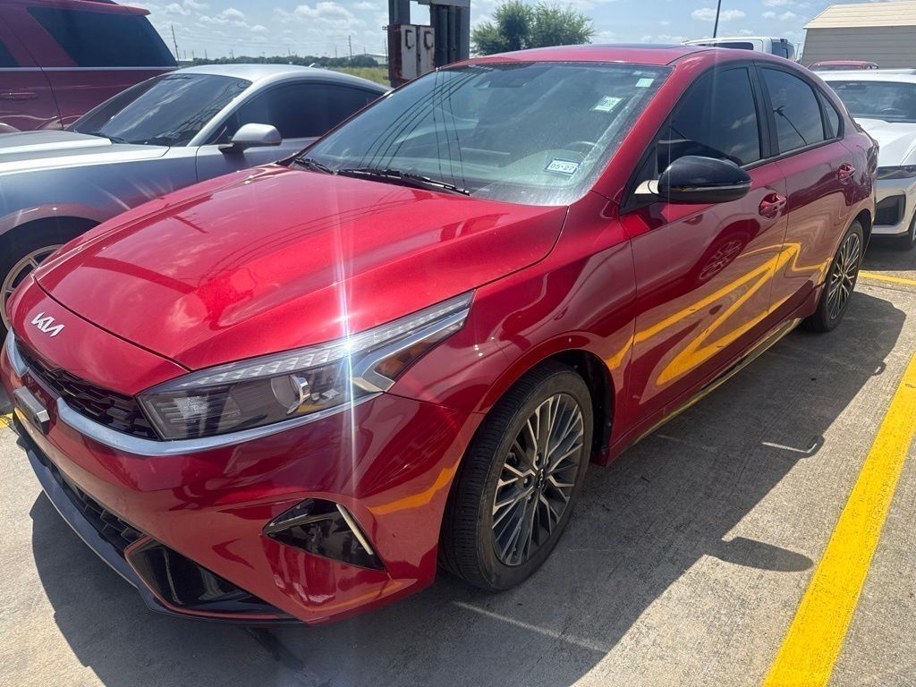Currant Red 2024 Kia Forte Sedan Front-Wheel Drive Continuously Variable Transmission