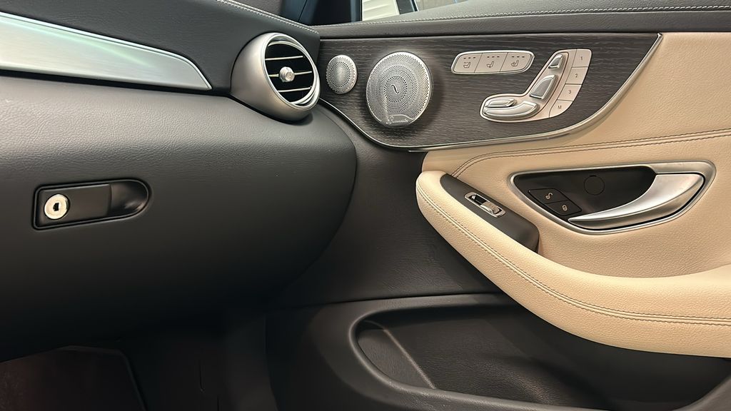 2022 Mercedes-Benz C-Class C 300 18