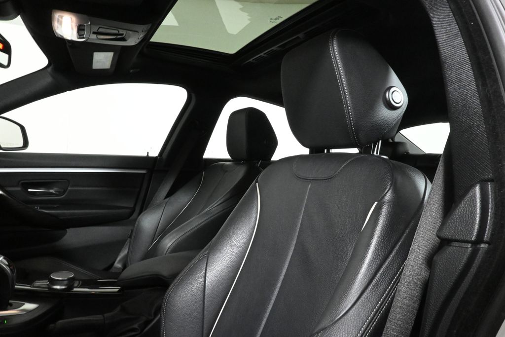 Thumbnail: 2020 BMW 4 Series - 16