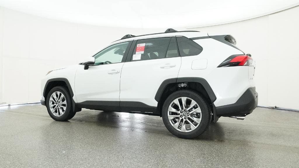 Thumbnail: 2025 Toyota RAV4 - 11