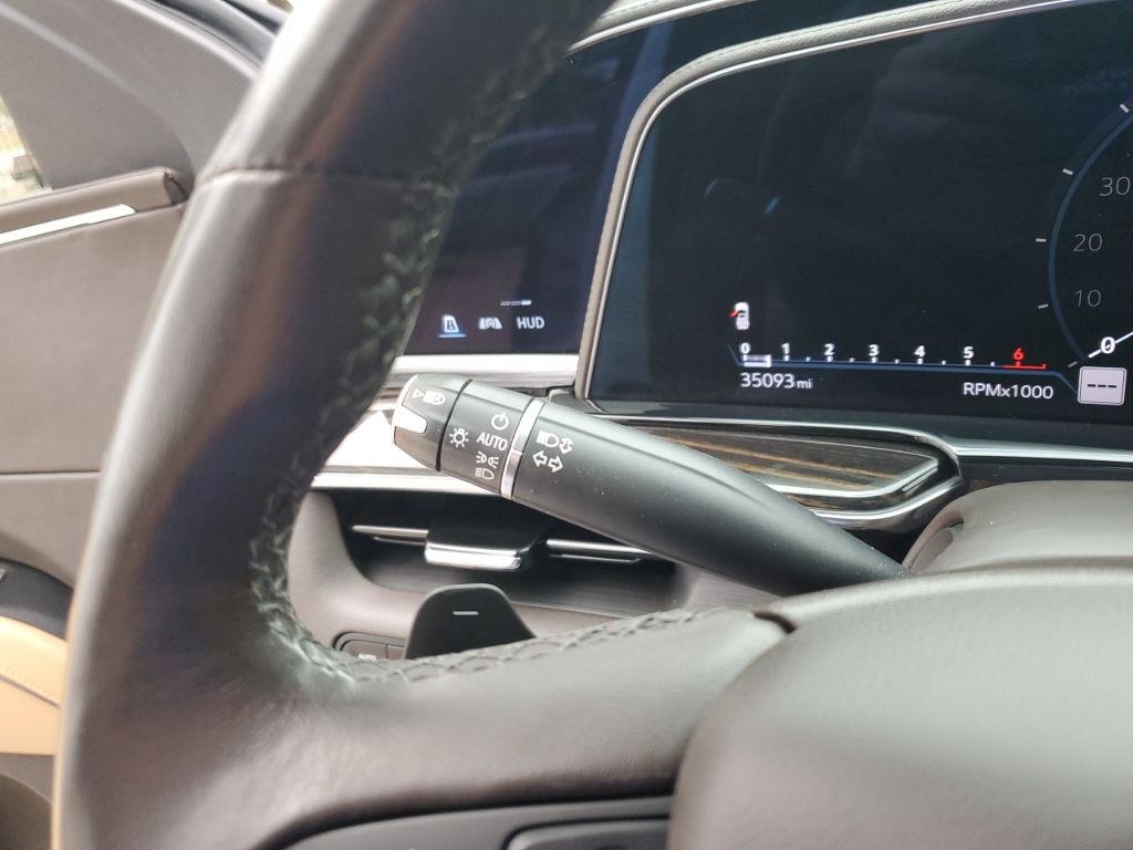 Used Car 2023 Cadillac Escalade Esv  Premium For Sale Under $70,000 In Austin, Texas