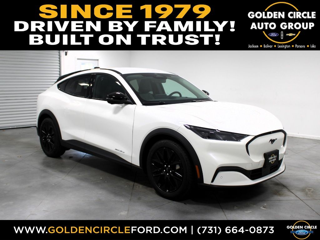 Star White Metallic Tri-Coat 2025 Ford Mustang Mach-E SUV / Crossover Rear-Wheel Drive Automatic
