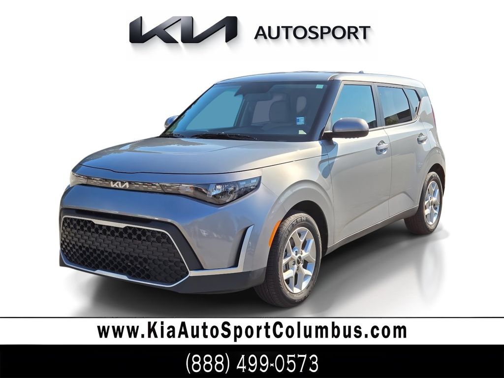Gravity Gray 2025 Kia Soul SUV / Crossover Front-Wheel Drive Continuously Variable Transmission
