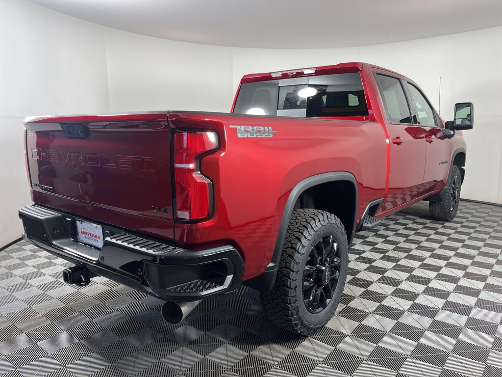 2025 Chevrolet Silverado 2500 LTZ 5