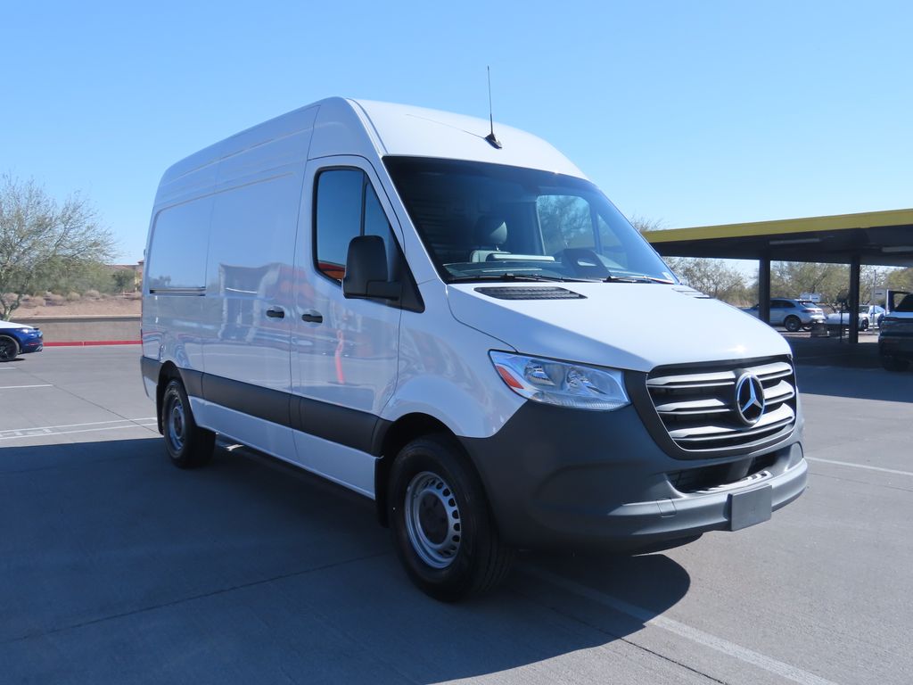 2025 Mercedes-Benz Sprinter 2500 3