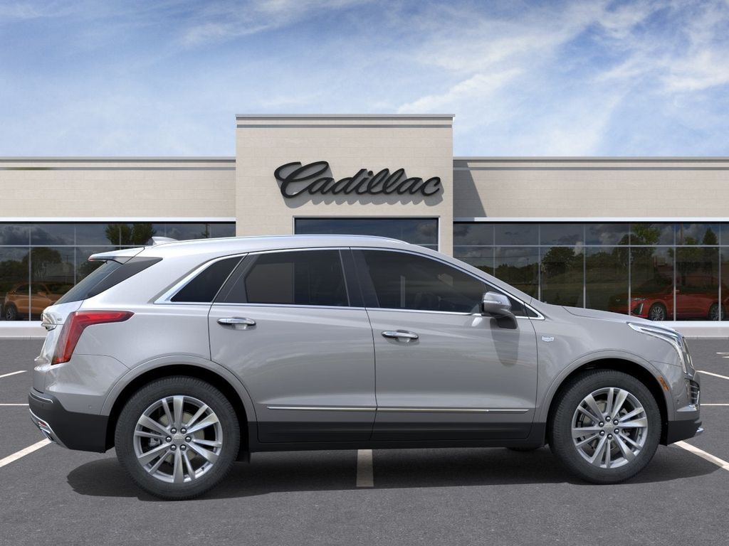 new 2026 Cadillac XT5 car, priced at $61,895
