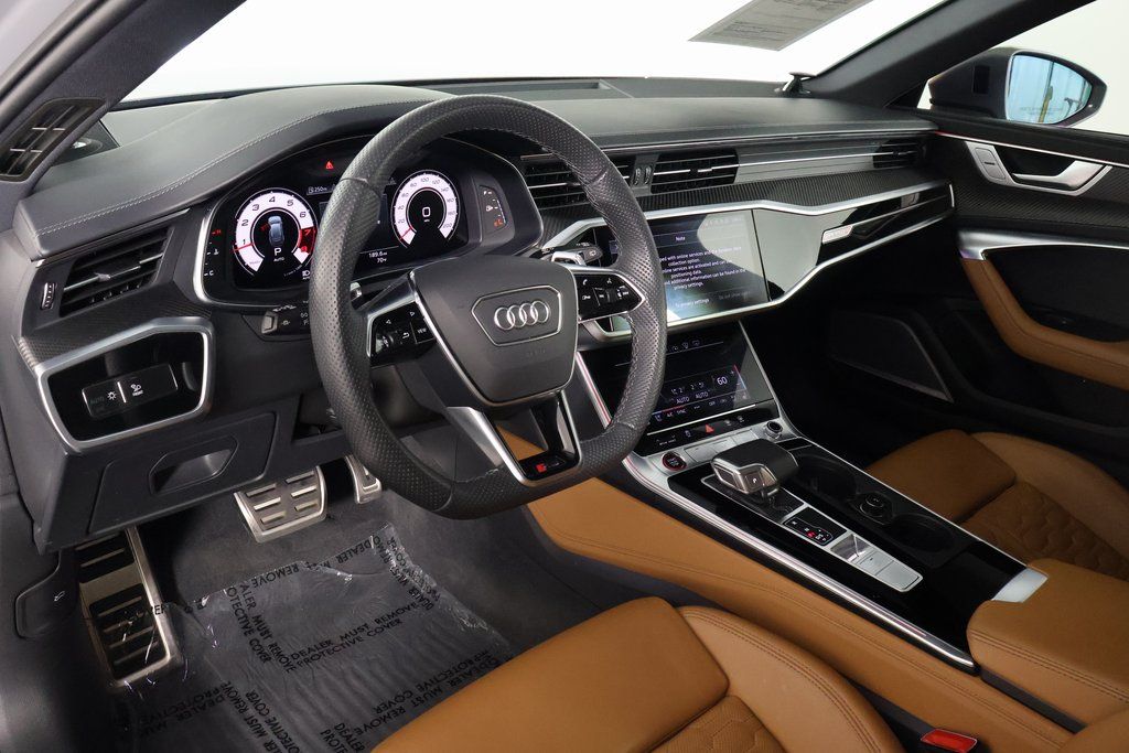 Thumbnail: 2024 Audi RS 6 - 7